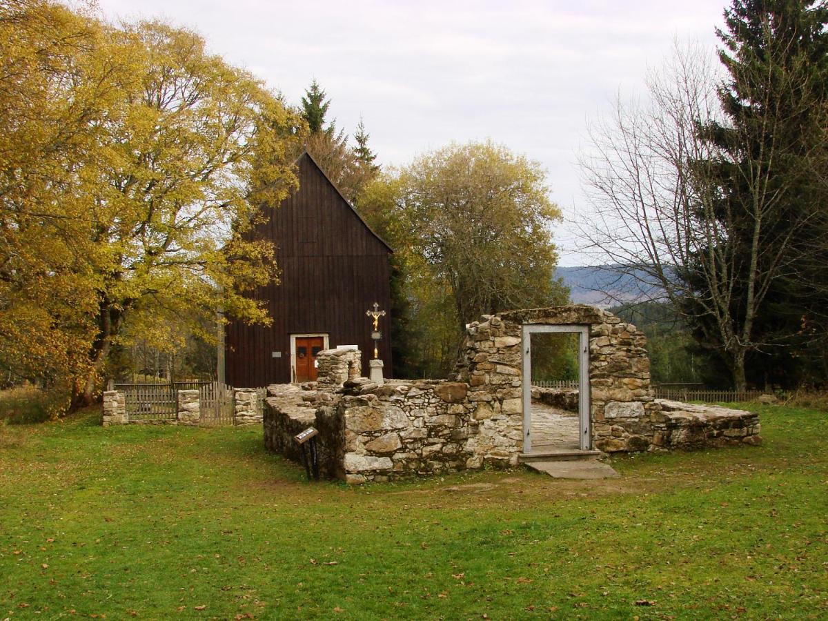 Penzion Alfa Zelezna Ruda Exterior photo